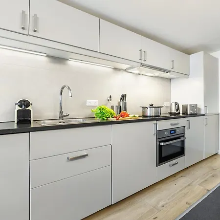 Livinparis - Luxury 4 Bedrooms Le Louvre I Paris