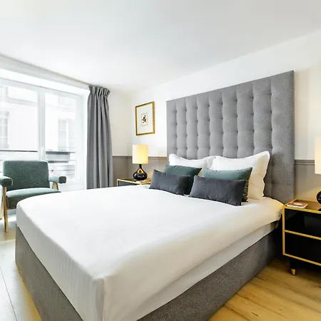 Livinparis - Luxury 4 Bedrooms Le Louvre I Appartement *