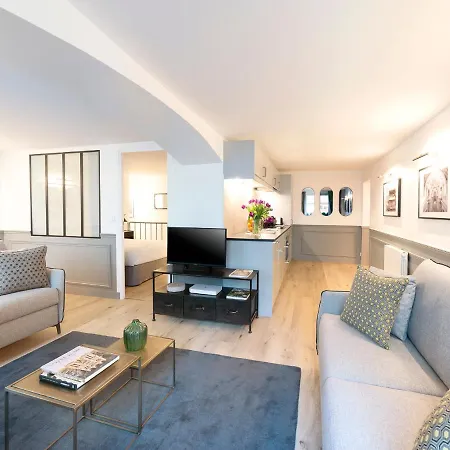 Apartment Livinparis - Luxury 4 Bedrooms Le Louvre I