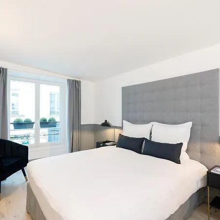 Livinparis - Luxury 4 Bedrooms Le Louvre I *