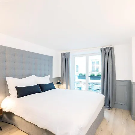 Apartment Livinparis - Luxury 4 Bedrooms Le Louvre I *
